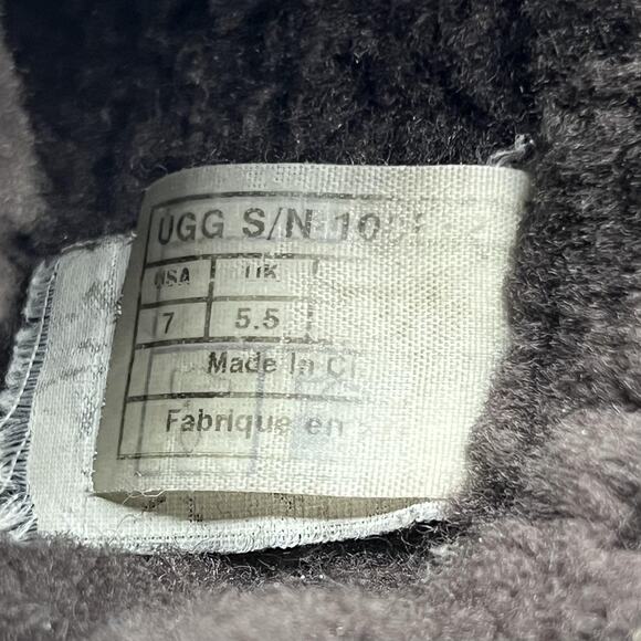 UGG Becket Boots Women Size 7 Brown Shearling Buckle Mid Calf Winter Strap Shoes - Picture 8 of 10